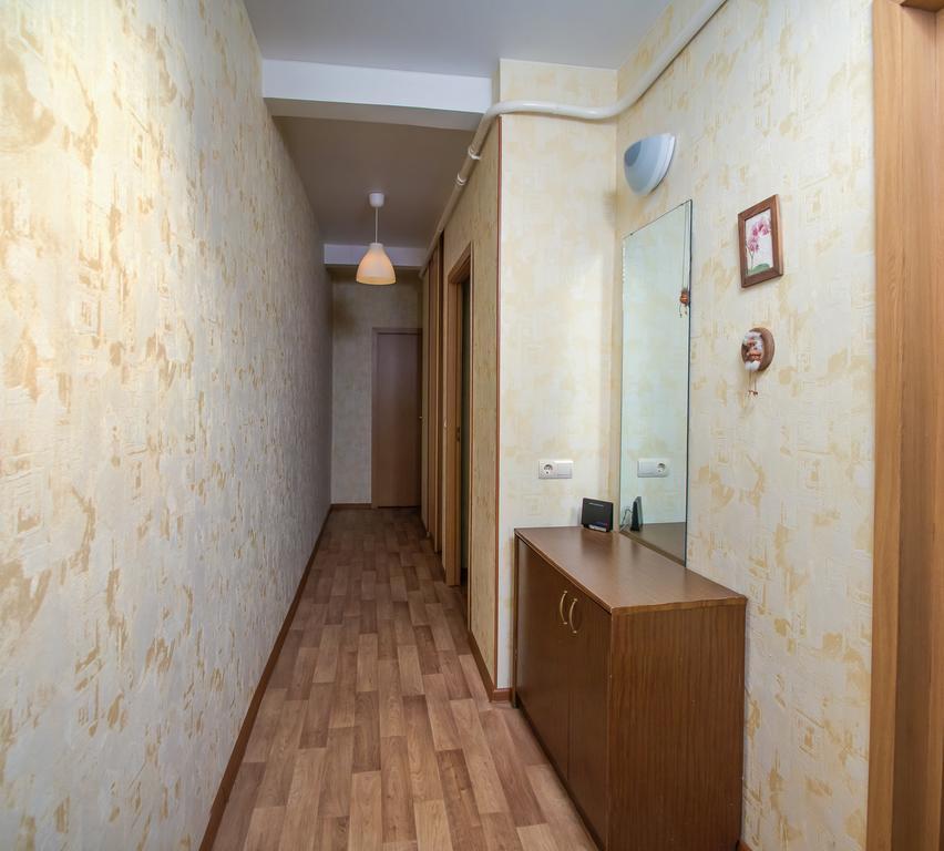Apartment Nikolaeva 5 Kazan' Esterno foto